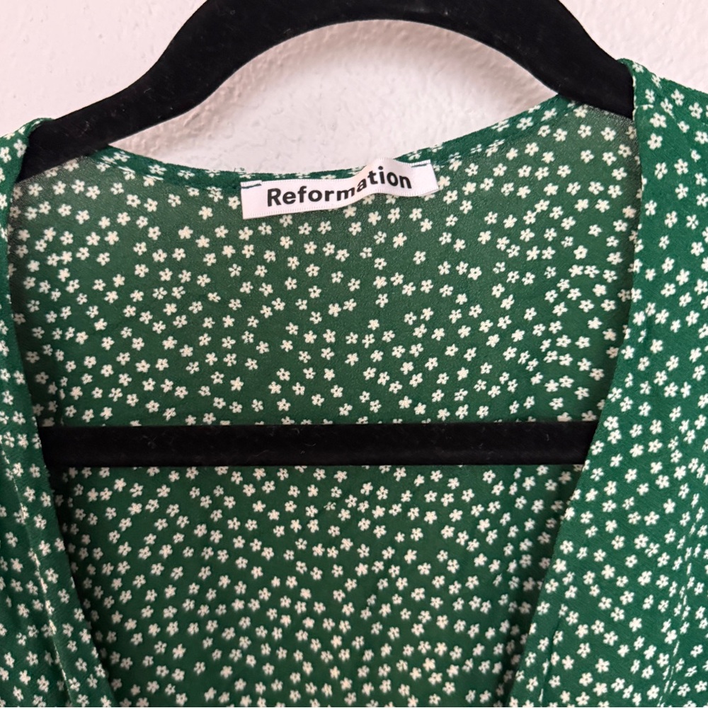 Reformation Sammy Floral Wrap Dress in Wyoming Print - Picture 9 of 11